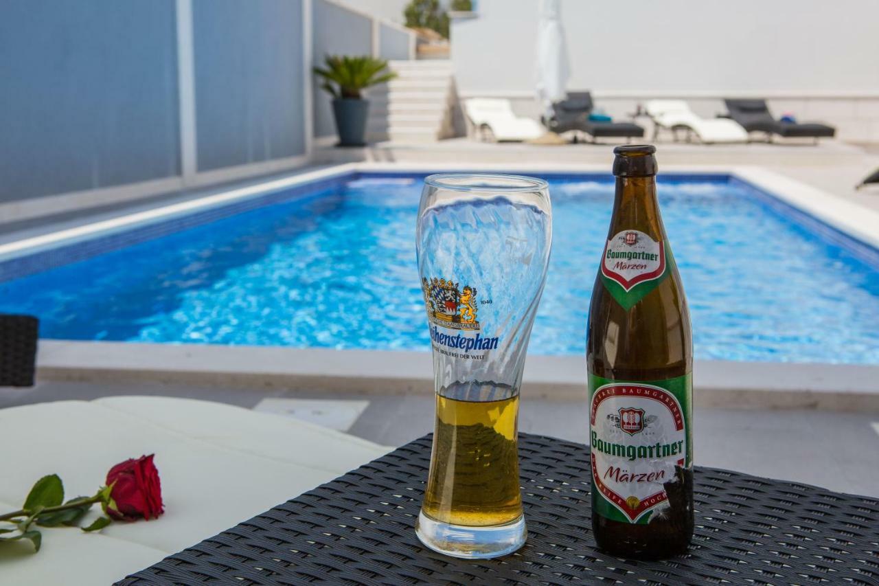 Hotel Paradise Punta Nečujam Eksteriør bilde